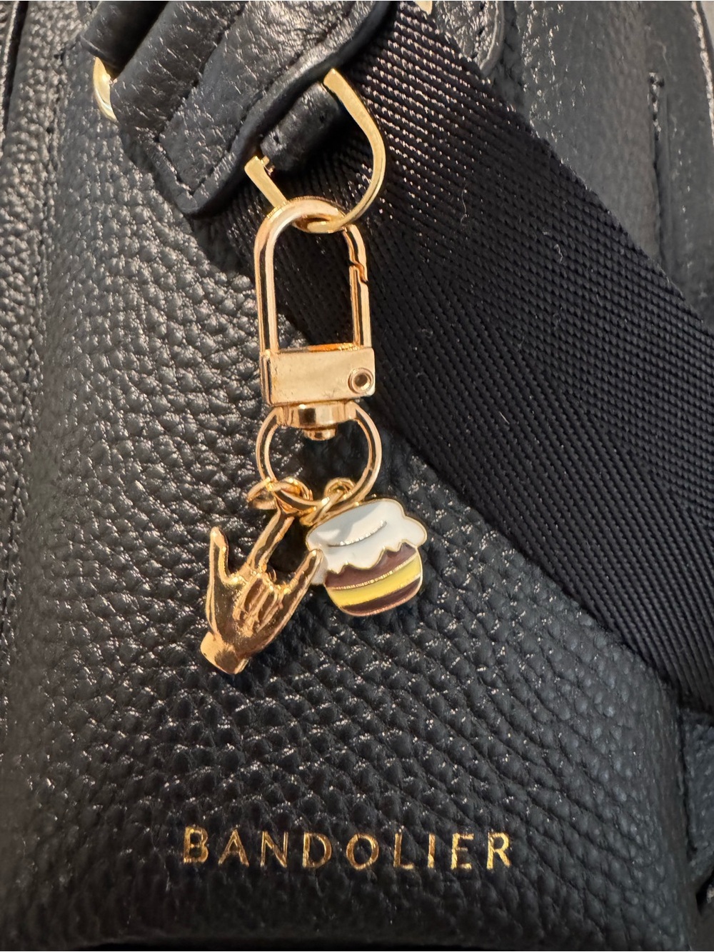 Honey 🍯 I love you in American Sign Language 🤟🏻 gold charm